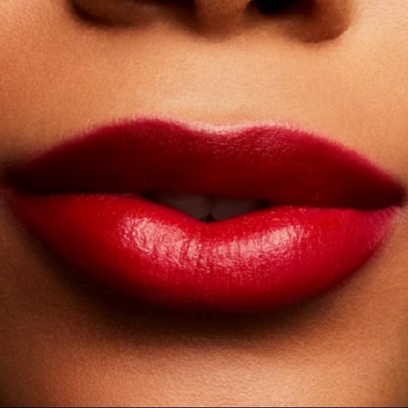 MAC Love Me Lipstick E For Effortless - Picture 14 of 16